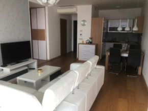 Downtown apartment in the heart of the new city center, 4 persons, parking